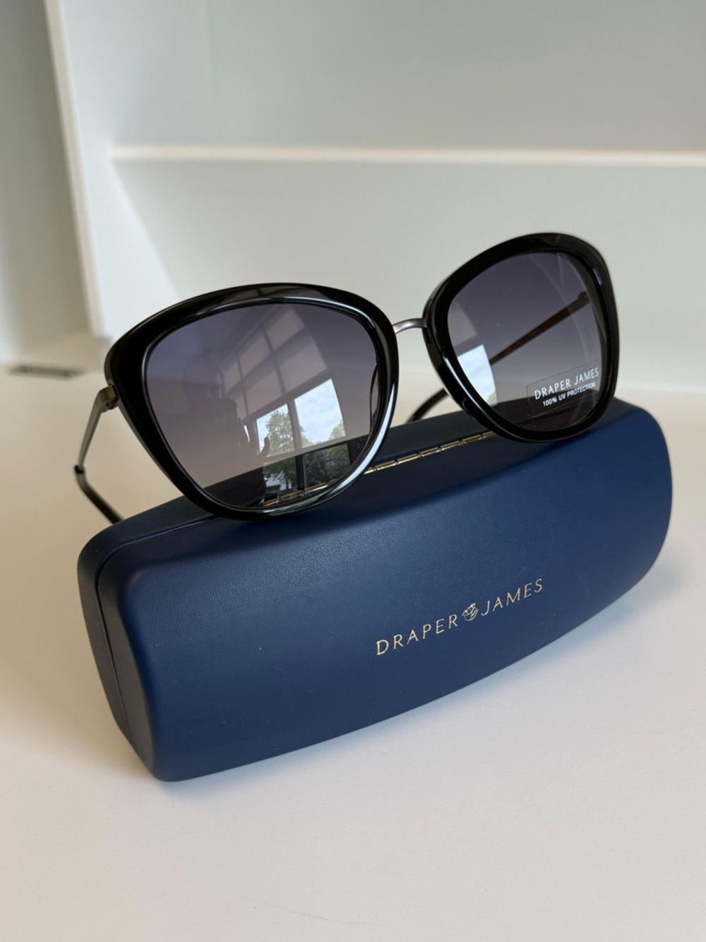 Draper James Women's Sunglasses - Black Cat-Eye Frame, NEW